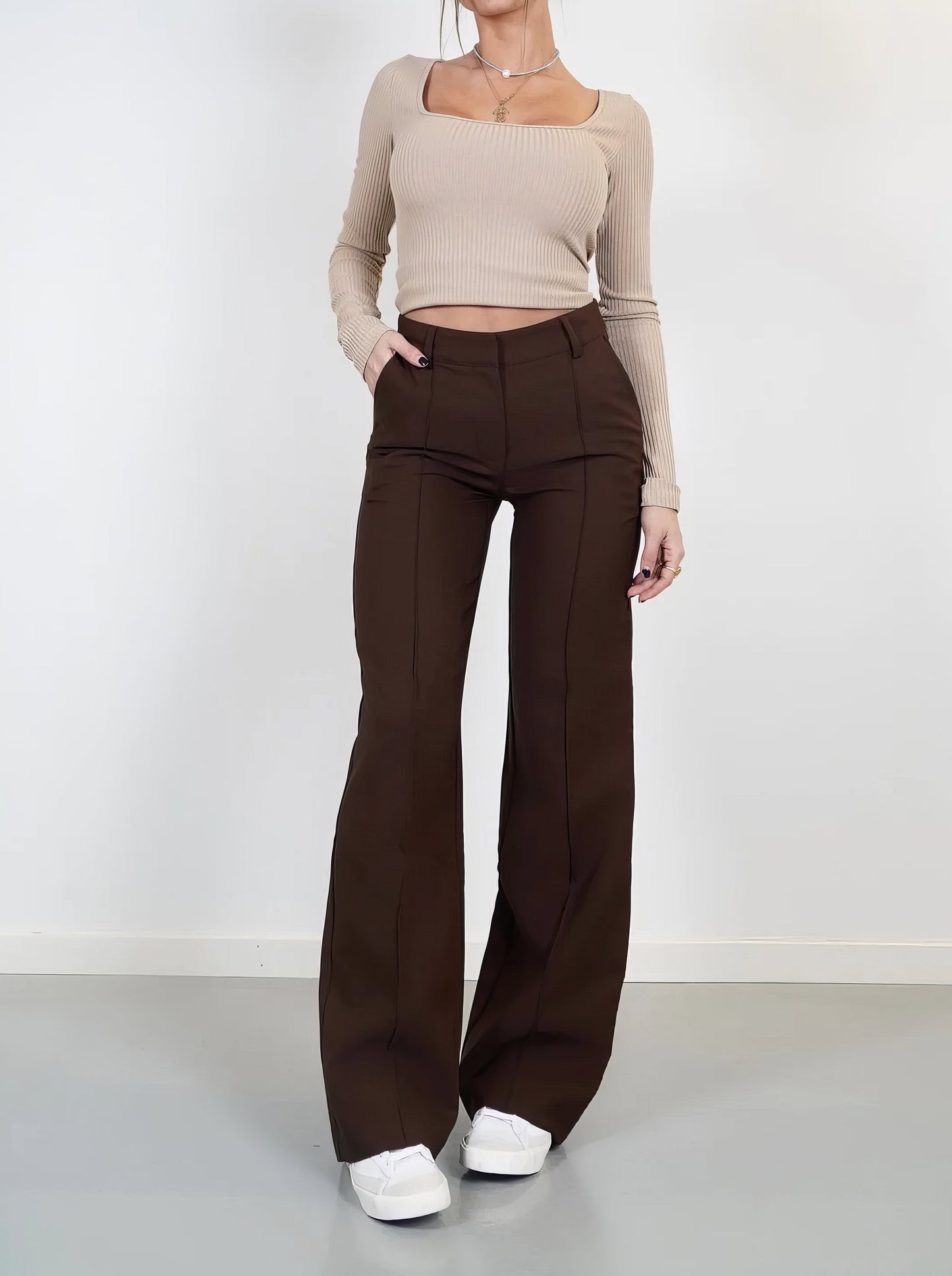 Stylish women's wide leg trousers