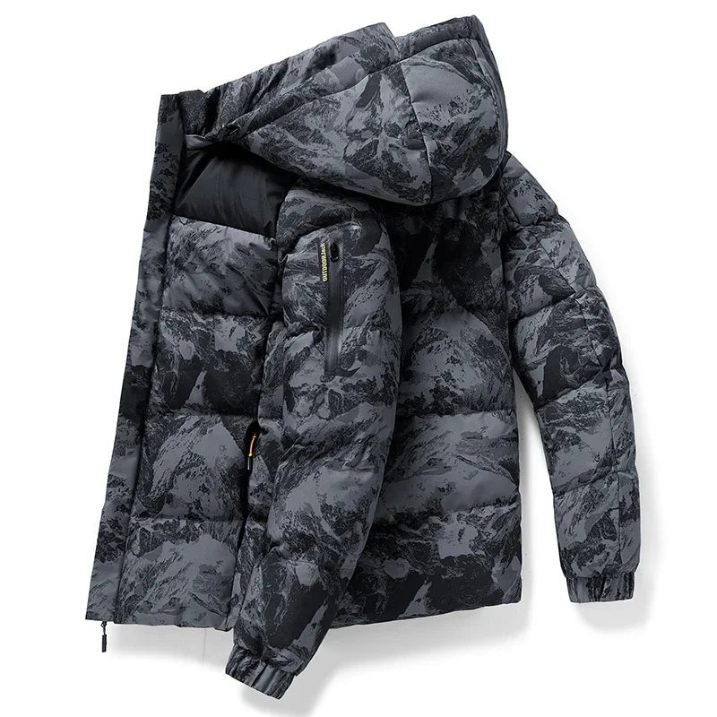 Winter camouflage hooded jacket for men