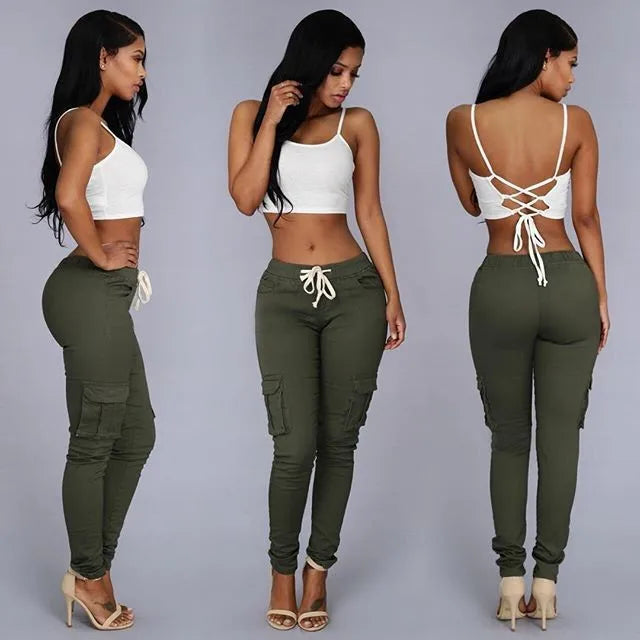 Women's high-waisted cargo pants with drawstring