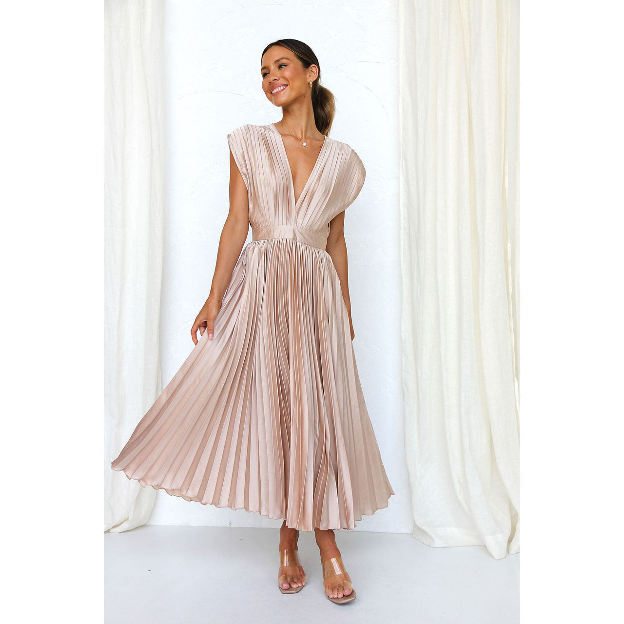 Women's Pleated Maxi Dress - Sleeveless V-Neck - Elegant Flowing Silhouette