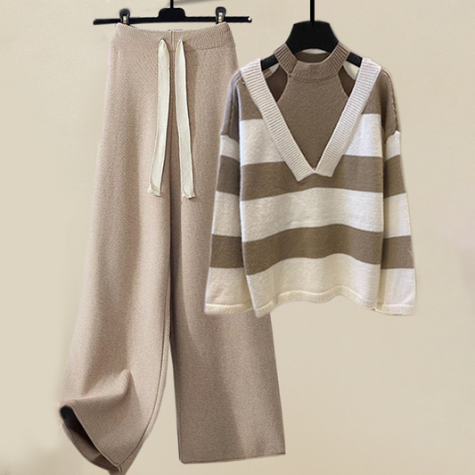 Women's Knitwear Lounge Set - Striped V-Neck Top & Wide-Leg Trousers - Soft & Cozy