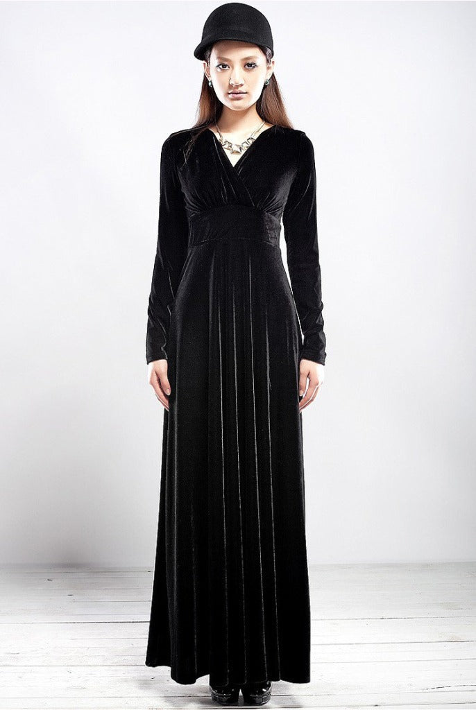 Women’s Evening Dress – Velvet – Wrap Bodice – V-Neck – Long Sleeve – Floor Length
