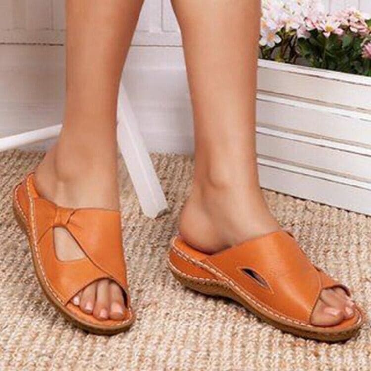 Women’s Sandals – Flat Heel – Slip-On Design – Cross-Strap Comfort Fit