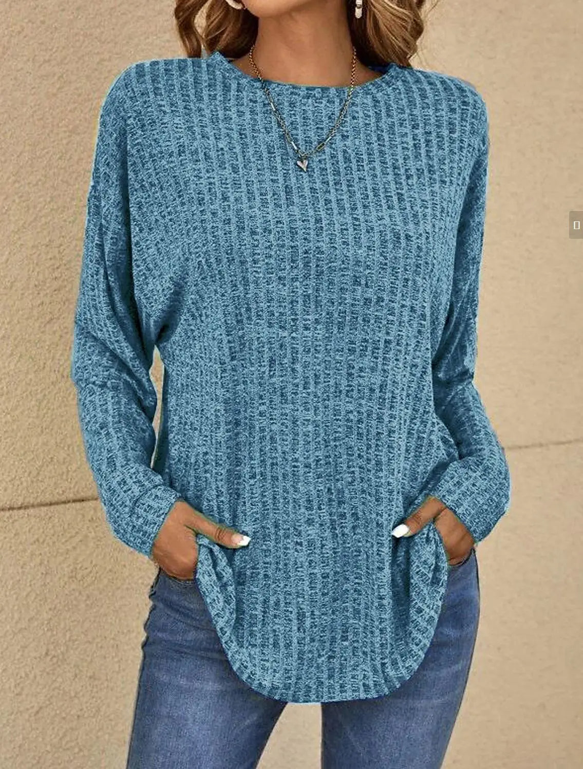 Stylish knitted & stretchy casual top for women