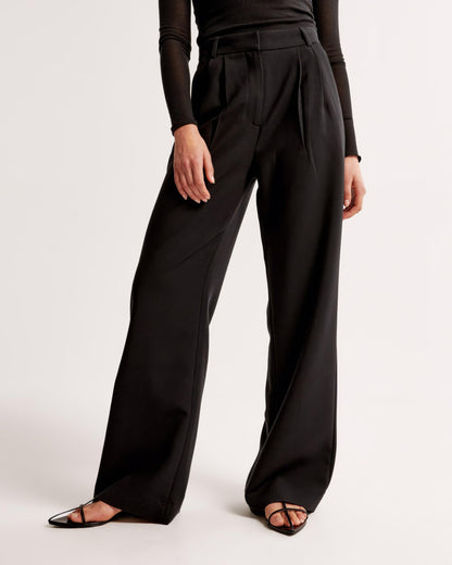 Women's Wide-Leg Trousers - High Waist - Pleated Front - Tailored Elegant Fit