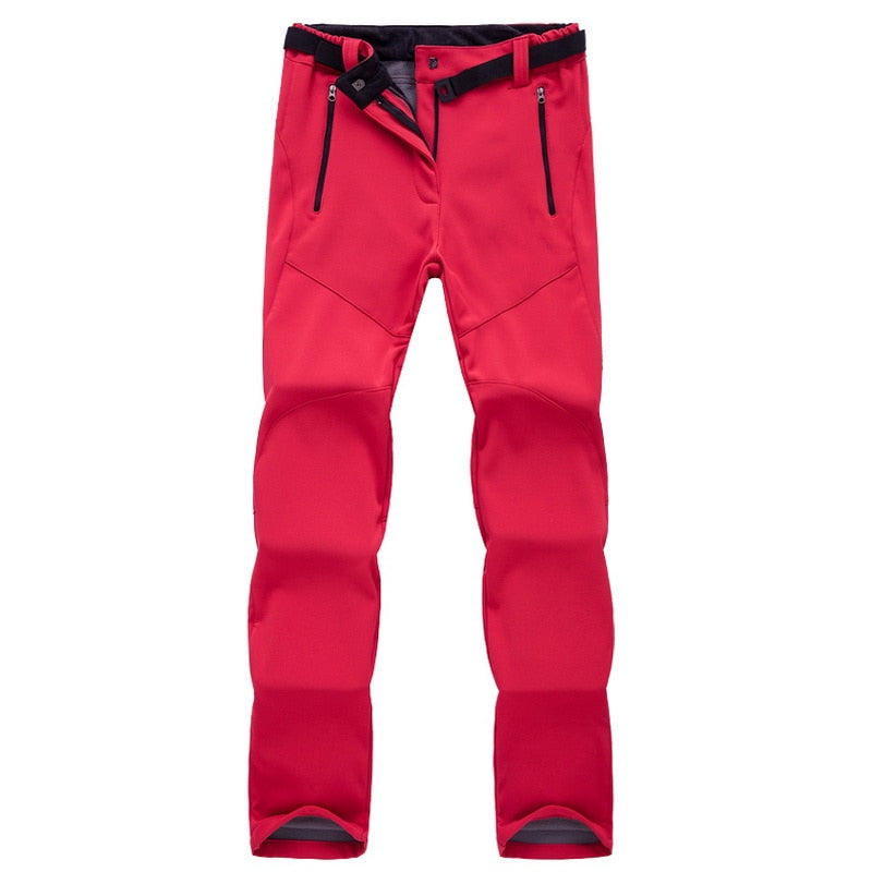 Fleece-lined softshell pants for women