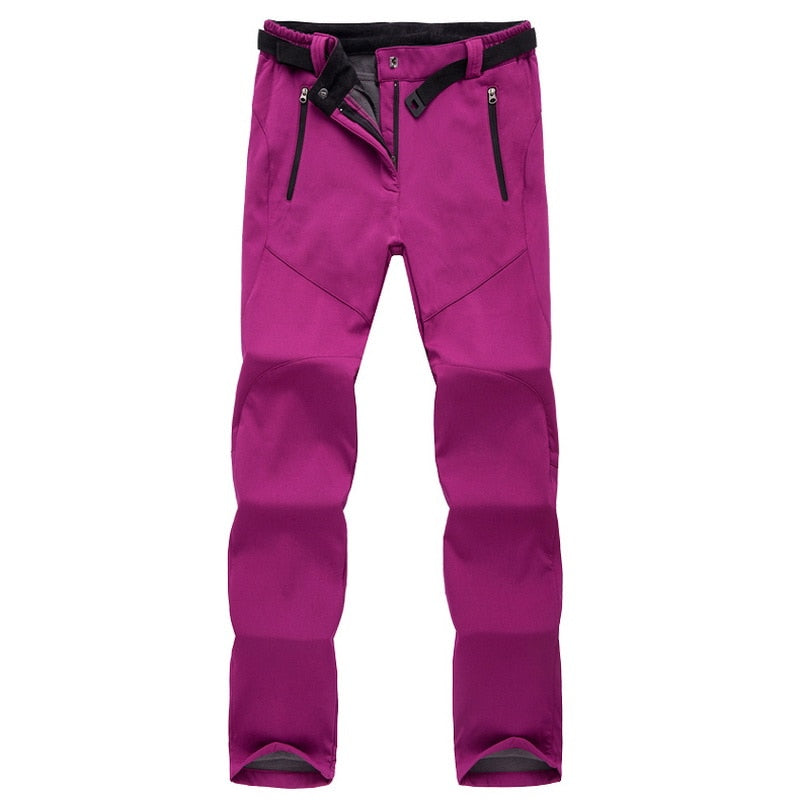 Fleece-lined softshell pants for women