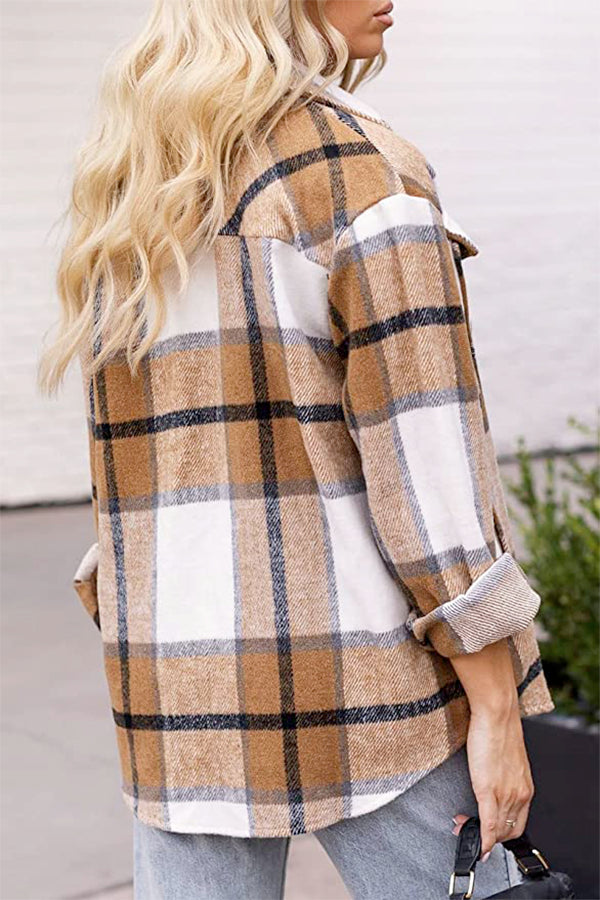 Women’s checked blouse with long sleeves