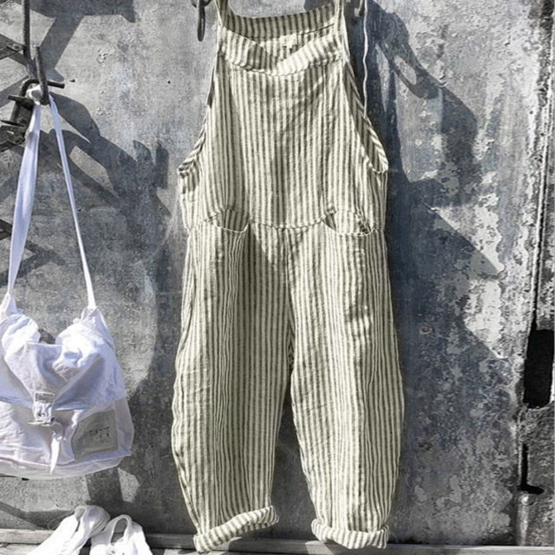 Women’s Jumpsuit – Relaxed Fit – Sleeveless – Wide Leg – Natural Fibers – Gingham Print