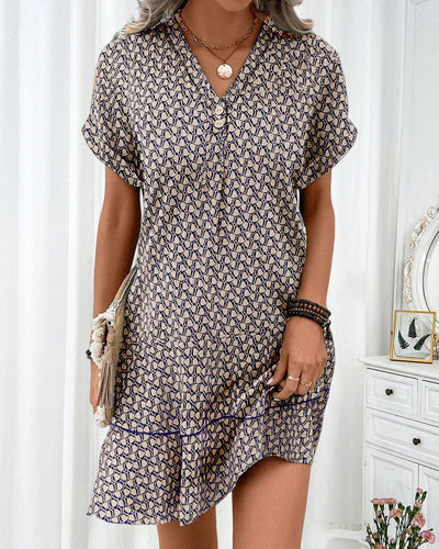 Short Sleeve V-Neck Casual Dress with Lightweight Design