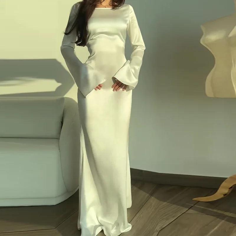 Women's Evening Gown - Floor Length - Fitted Bodice - Long Flared Sleeves - Elegant Fit