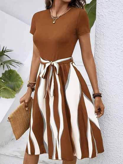 Women's A-Line Dress - Short Sleeve Crew Neck - Waist Tie - Striped Pattern