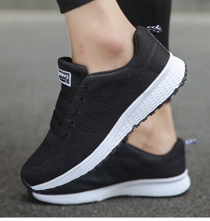 Men's Ergonomic Trainers – Lightweight, Breathable, and Comfortable