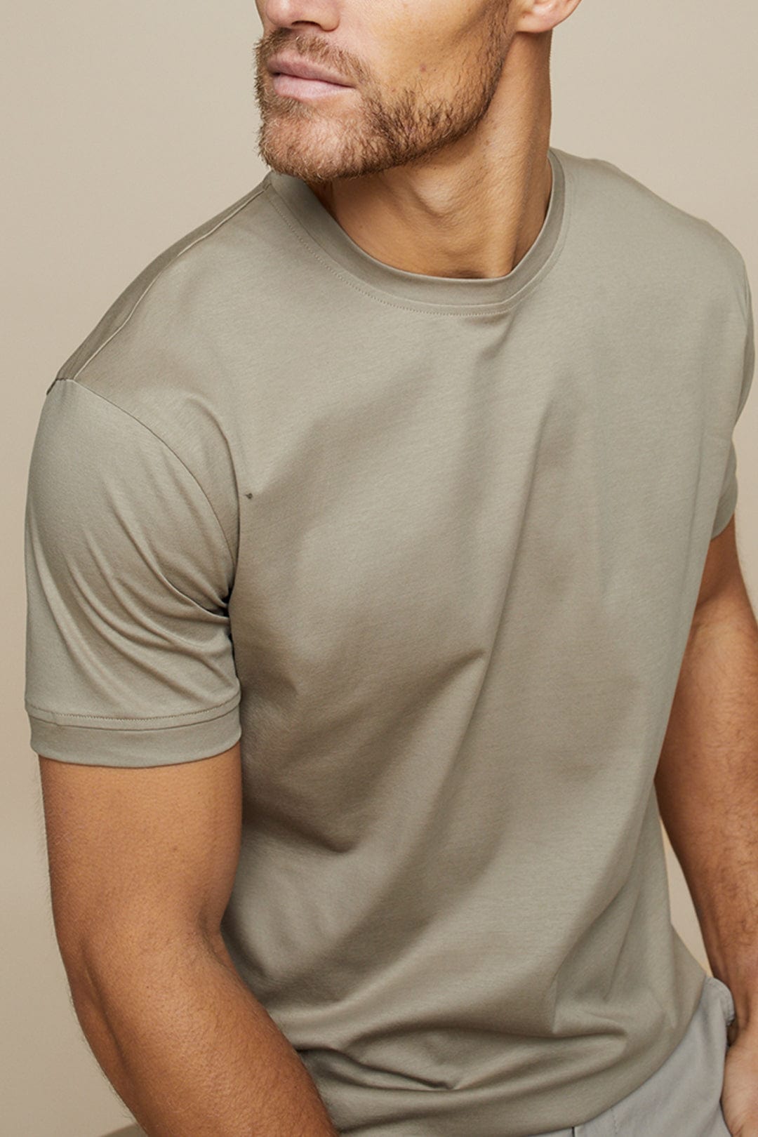 Men’s Crew Neck T-Shirt - Soft Cotton Blend - Relaxed Fit - Short Sleeve Casual Wear