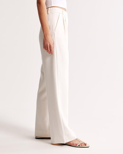 Women's Wide-Leg Trousers - High Waist - Pleated Front - Tailored Elegant Fit