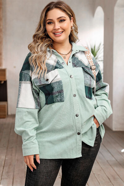 Women's plus size plaid jacket with button closure and pockets