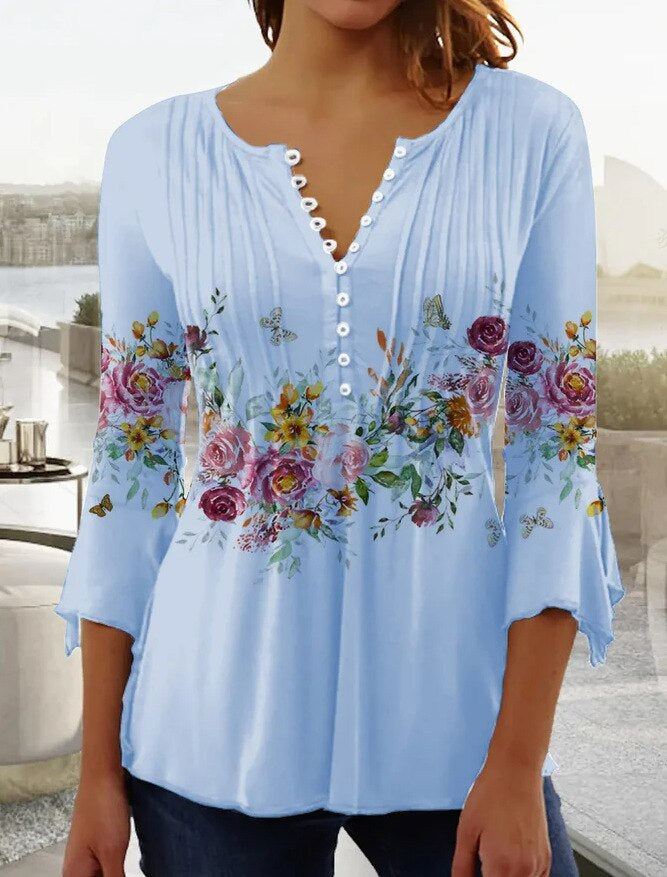 Women’s Floral Top – Relaxed Fit – V-Neck – 3/4 Sleeve – Breathable Blend – Pleated Detail