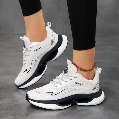 Sports sneakers with cushioned sole for women