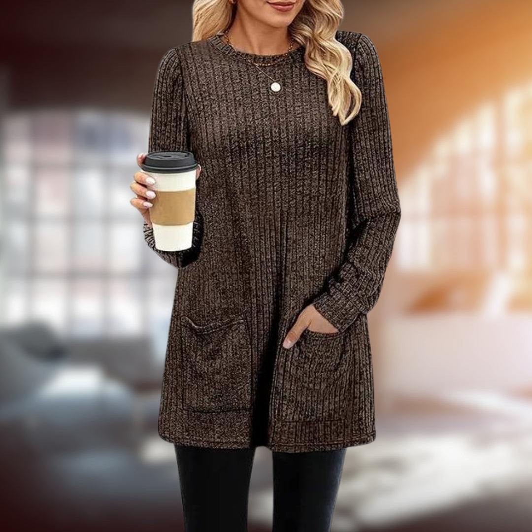 Women's medium length sweater with round neckline