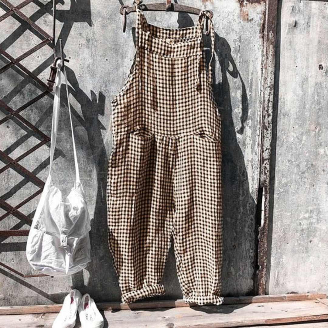 Women’s Jumpsuit – Relaxed Fit – Sleeveless – Wide Leg – Natural Fibers – Gingham Print