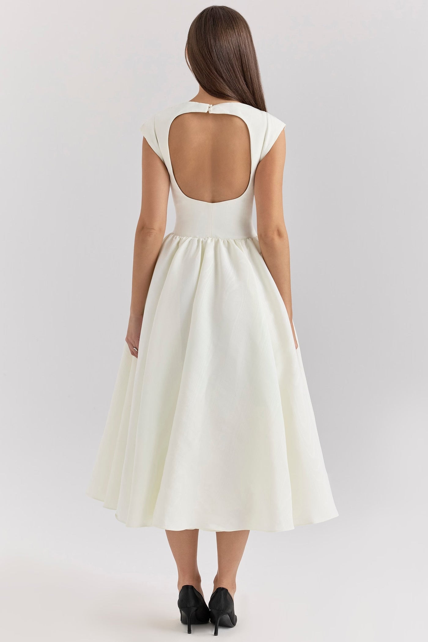 Women’s Midi Dress – Satin Feel – A-Line Fit – Sleeveless – High Neck – Elegant Wear