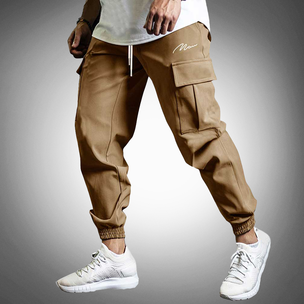 Men's joggers with drawstring and cargo pockets