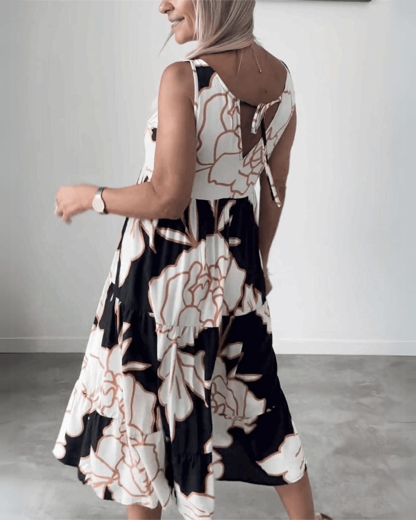Women’s Sleeveless Dress - A-Line Fit - Abstract Print - Lightweight Casual Wear