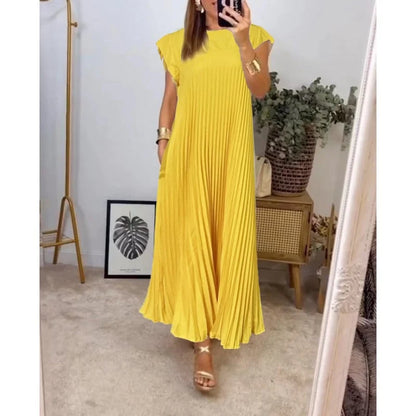 Women's Pleated Dress - Flowing Midi/Maxi Length - Round Neck - Cap Sleeves - With Pockets