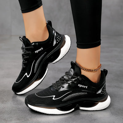 Sports sneakers with cushioned sole for women