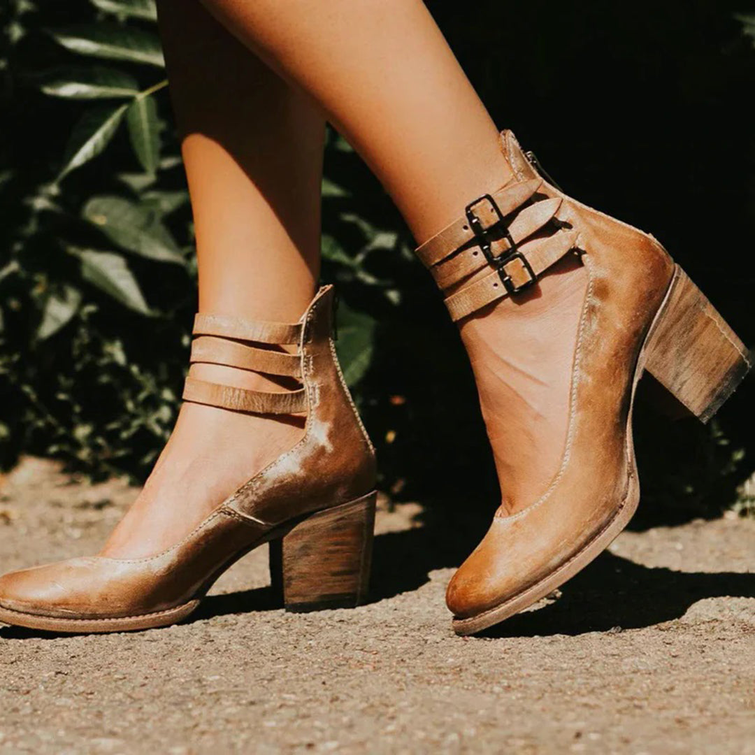 Comfortable and Stylish Women's All-Season Shoes - Lightweight & Elegant Design