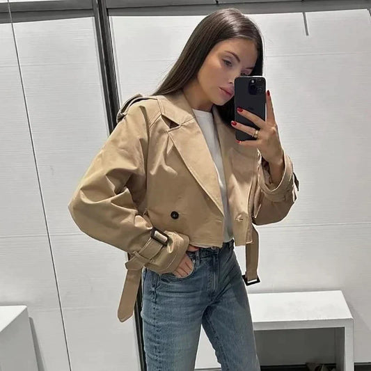 Women’s Cropped Trench Coat – Relaxed Fit – Double-Breasted – Belted Cuffs – Boxy Silhouette