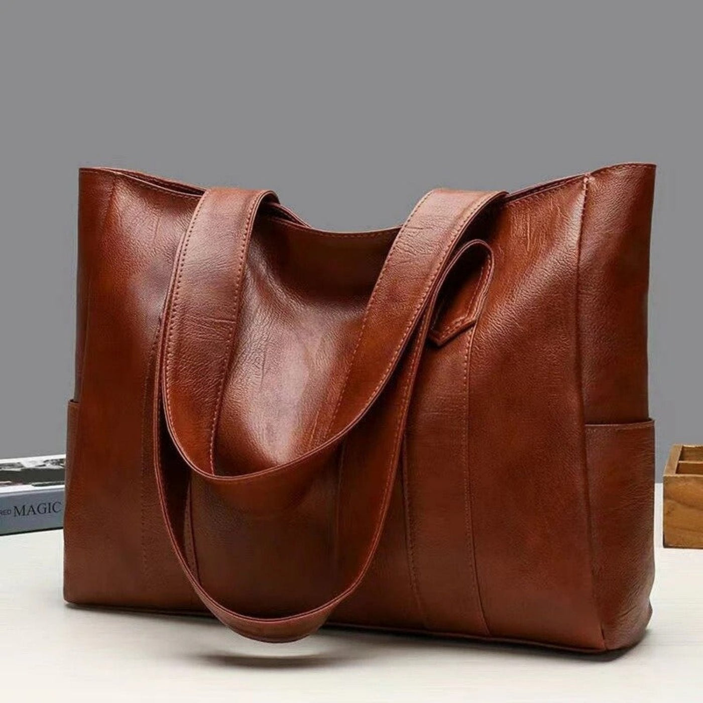 Women's Faux Leather Shoulder Bag - Large Capacity - Classic Vintage Style - Elegant Everyday Tote