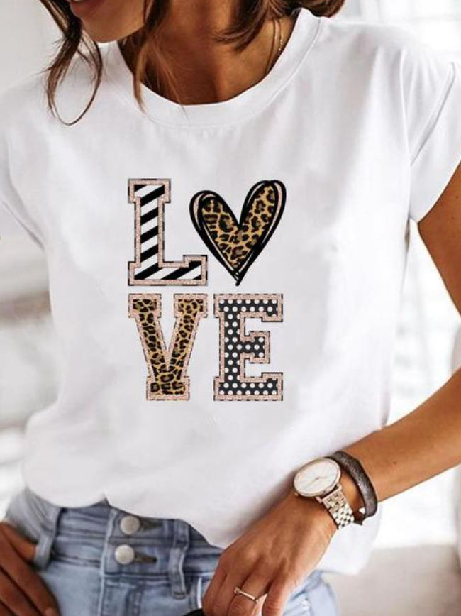 Women’s T-Shirt – Relaxed Fit – Soft Knit – Crew Neck – Heart Graphic Print