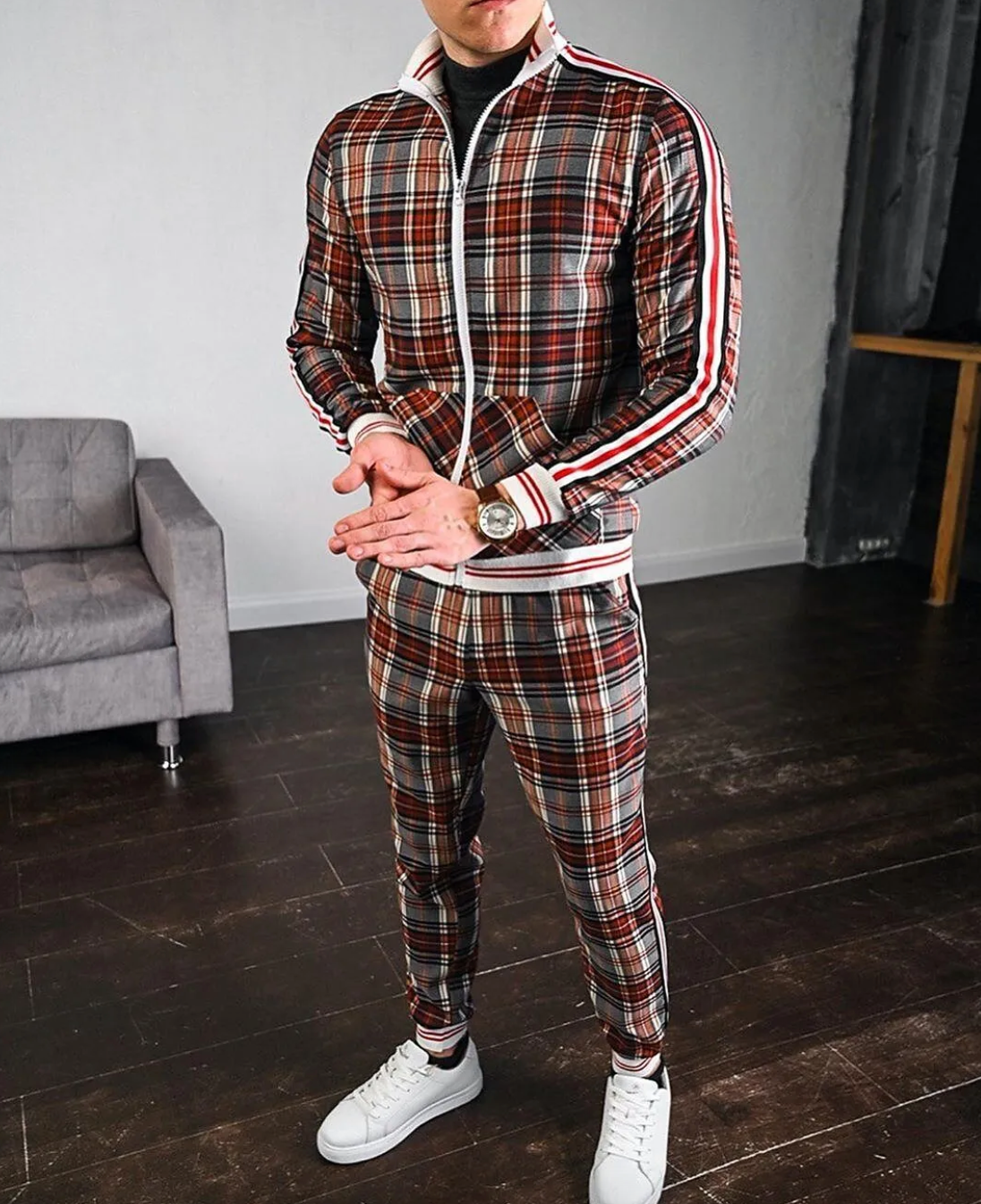 Casual two piece men's set with plaid print