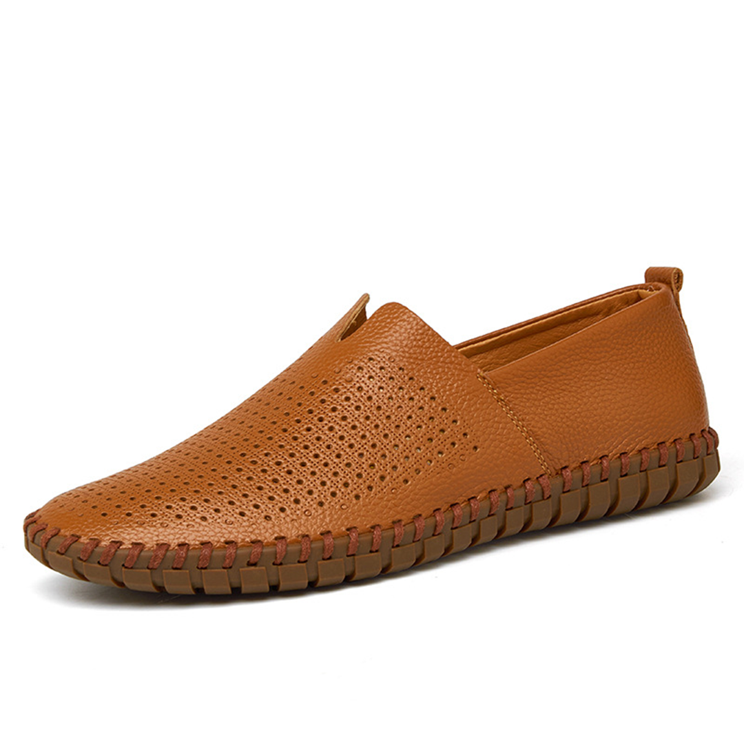 Men’s Leather Loafers – Slip-On – Pebbled Texture – Streamlined Fit – Formal Wear