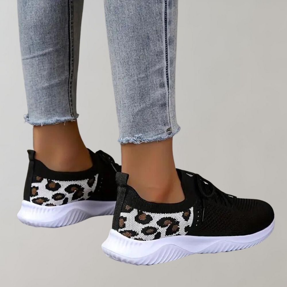 Women's Sneakers - Knitted Mesh - Breathable Lightweight - Lace-Up Casual Wear