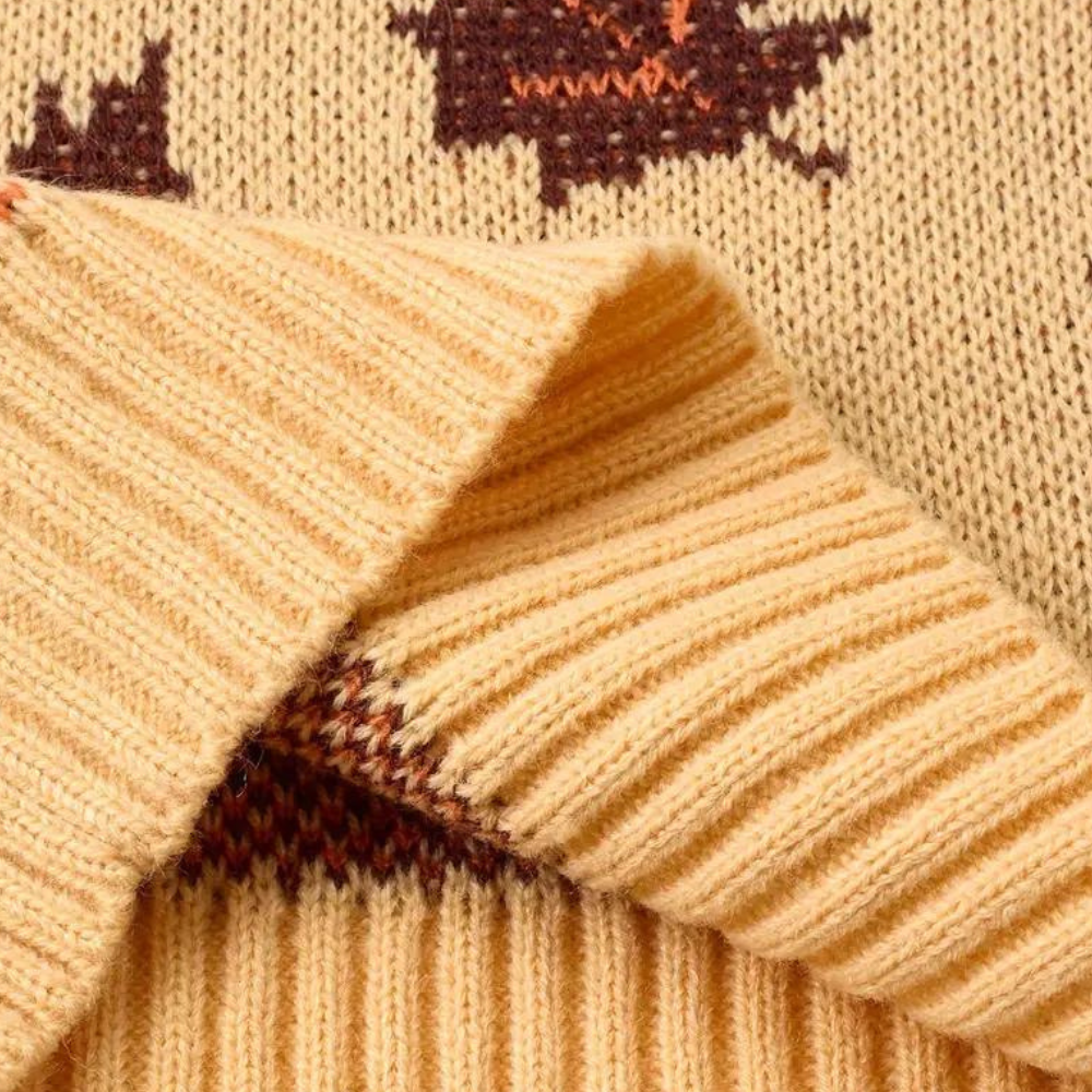 Women's Knitted Sweater - Leaf Pattern - Round Neck - Long Sleeve - Ribbed Cuffs