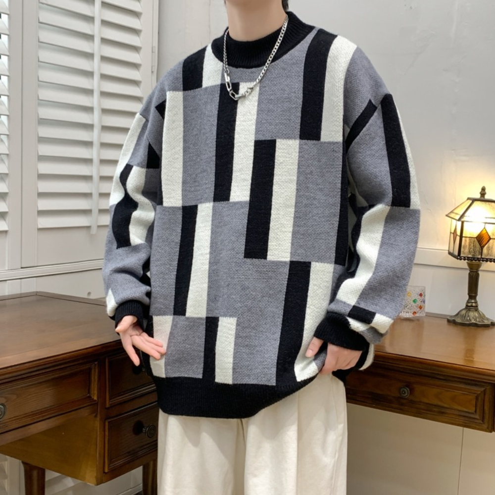 Men's sweater with fashionable color block design