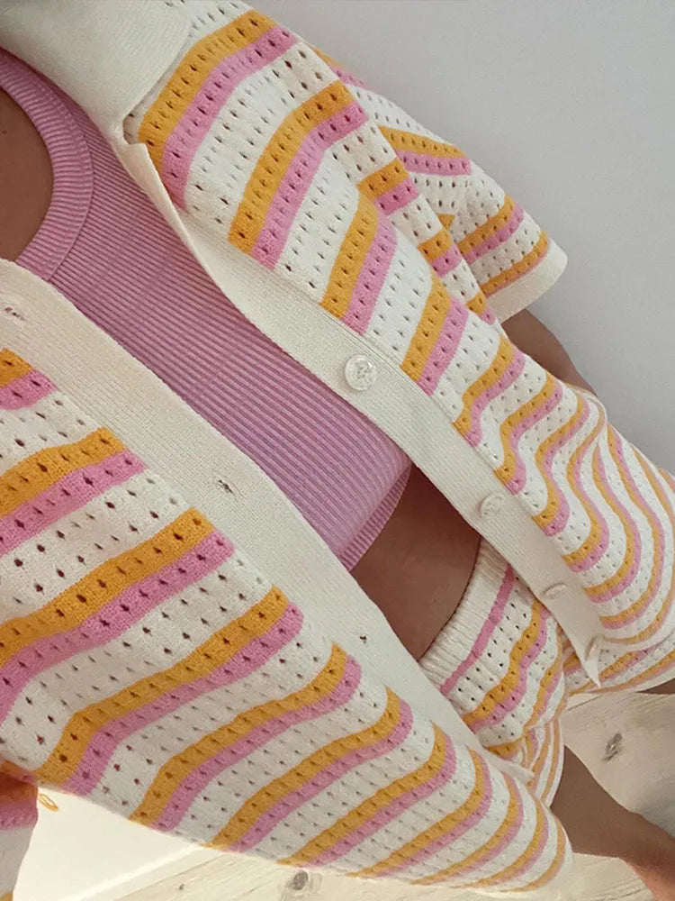 Women's Breathable Summer Knit Set – Striped 2-Piece with Revere Collar & Shorts