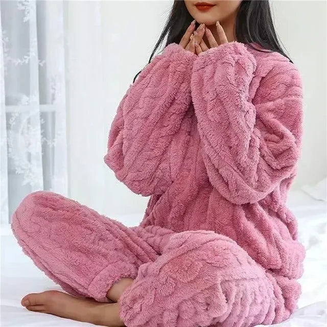 Women's fleece pajama set soft and warm top with round neck and pants