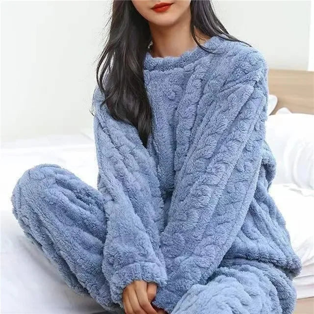 Women's fleece pajama set soft and warm top with round neck and pants