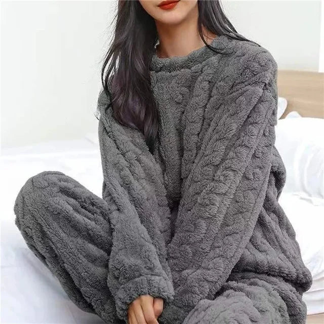 Women's fleece pajama set soft and warm top with round neck and pants