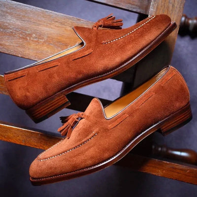 Men’s Suede Loafers – Tassel Detail – Classic Fit – Rounded Toe – Smart Casual Style