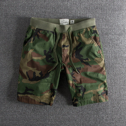 Men’s Casual Shorts - Camouflage Pattern - Elastic Waistband - Mid-Length with Pockets