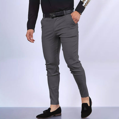 Men's simply colored trousers