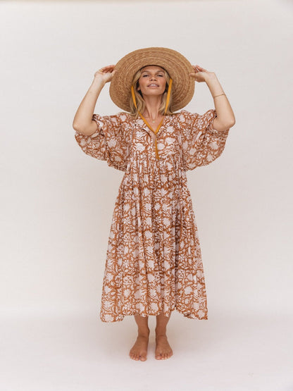 Women's Maxi Dress - Floral Print - Puff Sleeves - Keyhole Neckline - Flowy & Lightweight