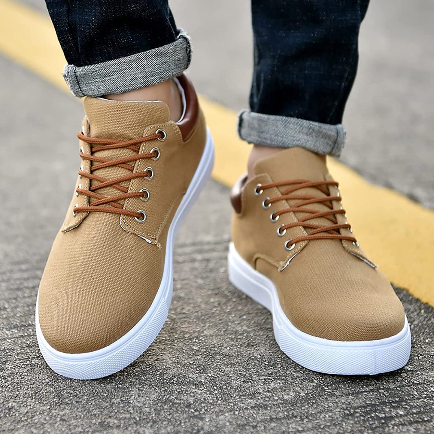Men’s Low-Top Sneakers – Breathable Blend – Lace-Up Fit – Cushioned Rubber Sole