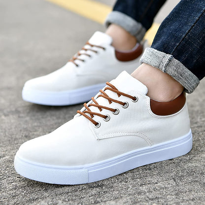 Men’s Low-Top Sneakers – Breathable Blend – Lace-Up Fit – Cushioned Rubber Sole