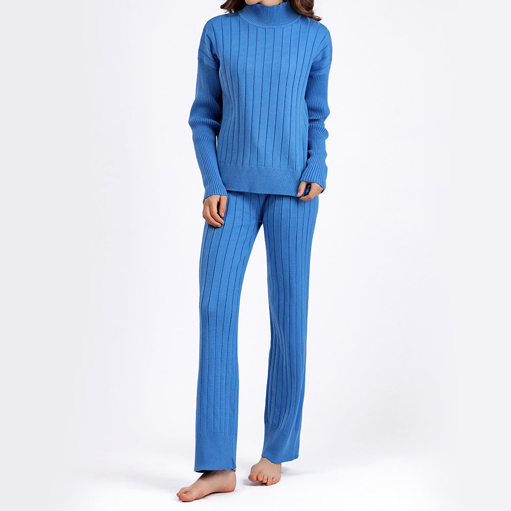 Women's Knitted Two-Piece Set - Turtleneck Sweater & Trousers - Ribbed Knit - Relaxed Fit