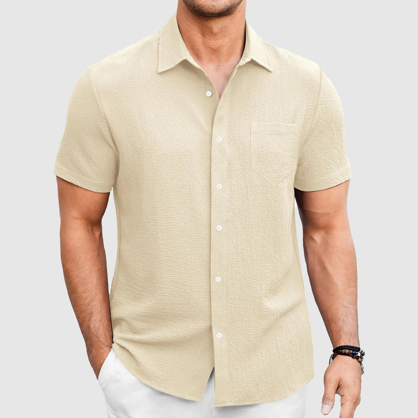 Men’s Short-Sleeve Button-Up Shirt – Lightweight Breathable Fabric – Tailored Fit – Chest Pocket